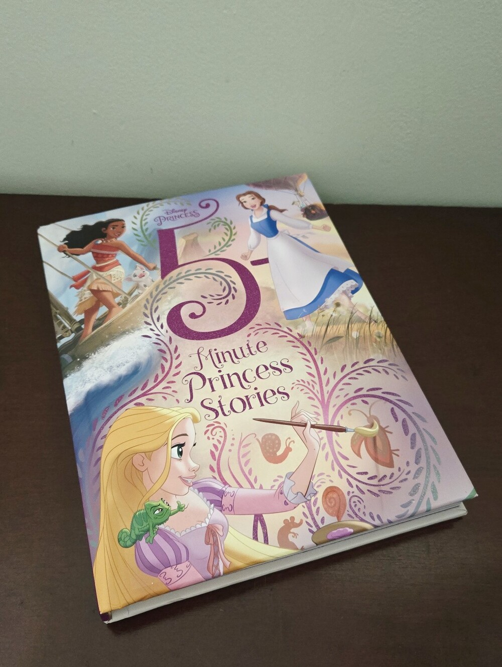 Disney Princess 5-Minute Stories Book Like New
